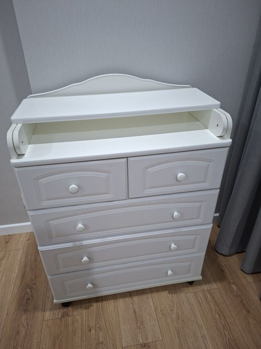 Камод с пеленочным сталом