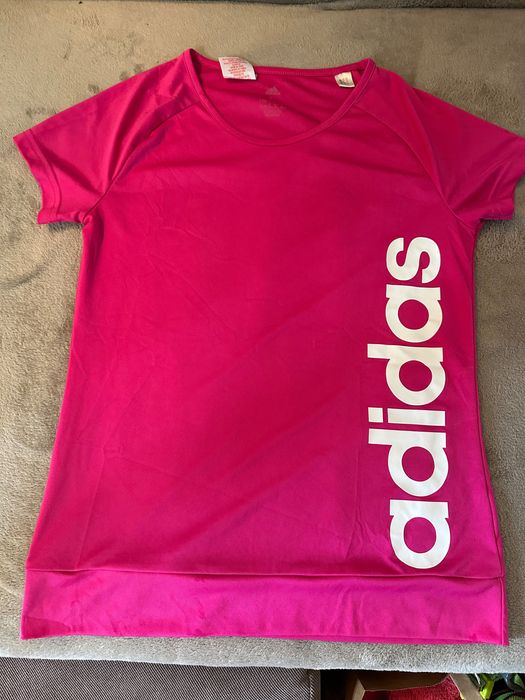 Нова Тениска Адидас