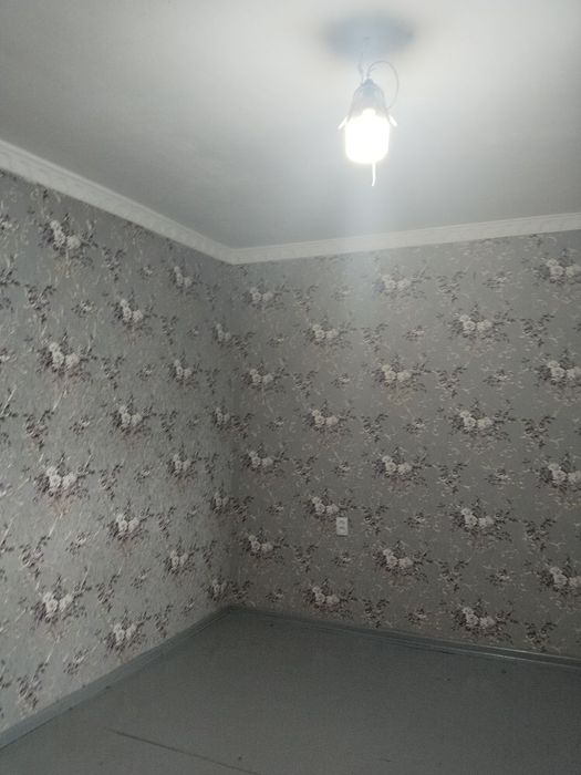 Продам 2 комнатную. 2/1/2 Янгиюль . Типография.(Ипатеке рассматриваем)