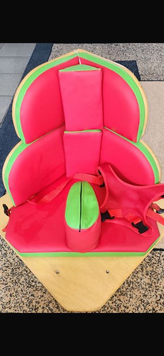 Продам стульчик для детей с дцп