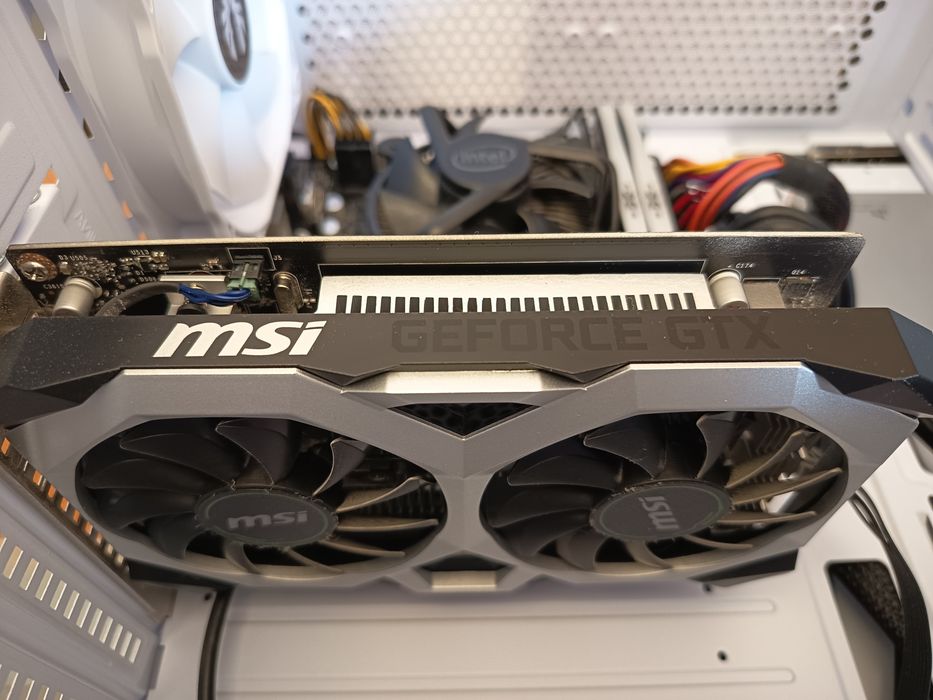 Геймърски компютър | 16 RAM | i3-10105F | NVIDIA GeForce GTX 1650