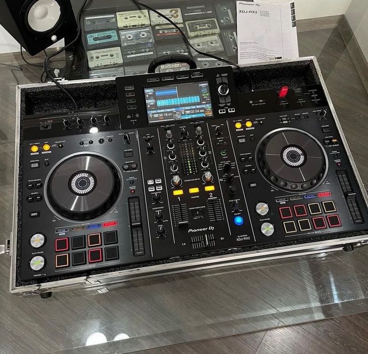 Pioneer XDJ RX2 DJ set