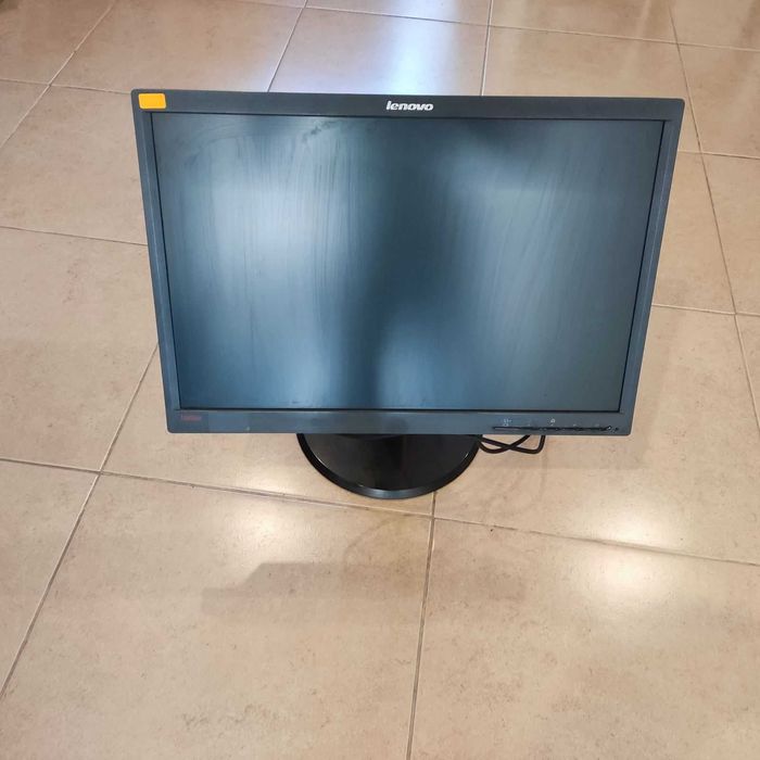 Монитори 19 и 24"