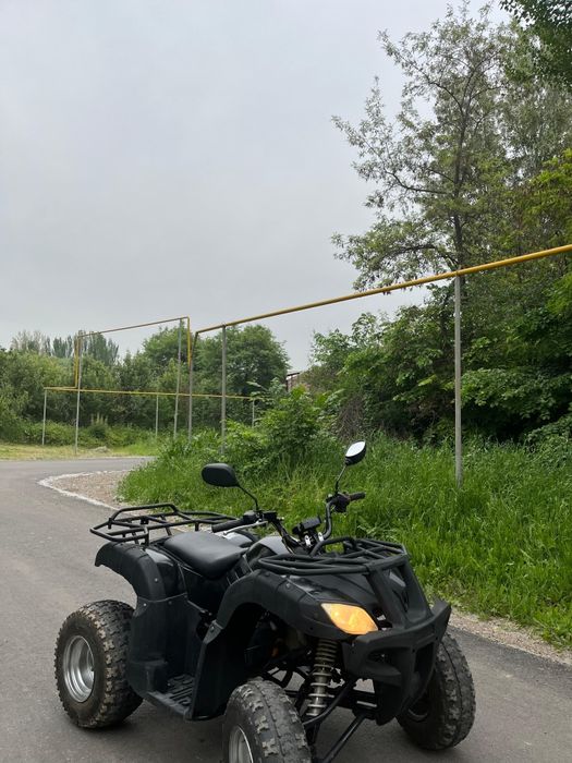 Продам квадроцикл срочно