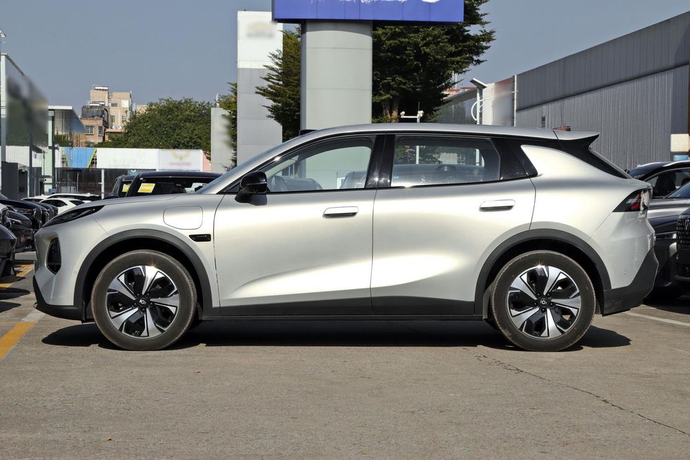 Changan Nevo Q05, 506km yuan plus'ni killeri