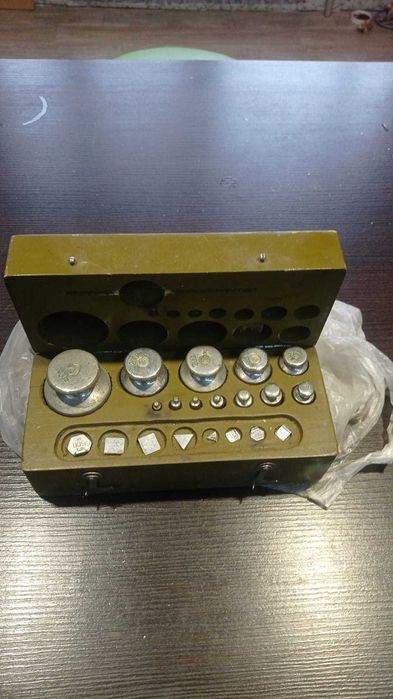 Весы лабораторные равноплечие