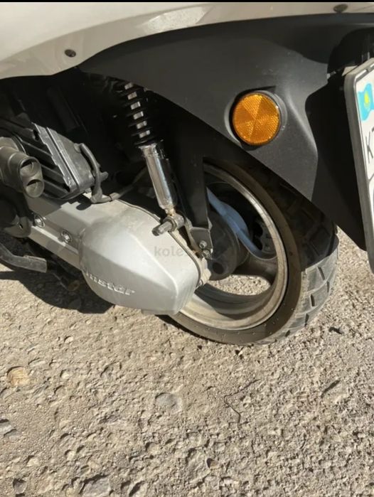 Макcискутер 250cc, в Астане