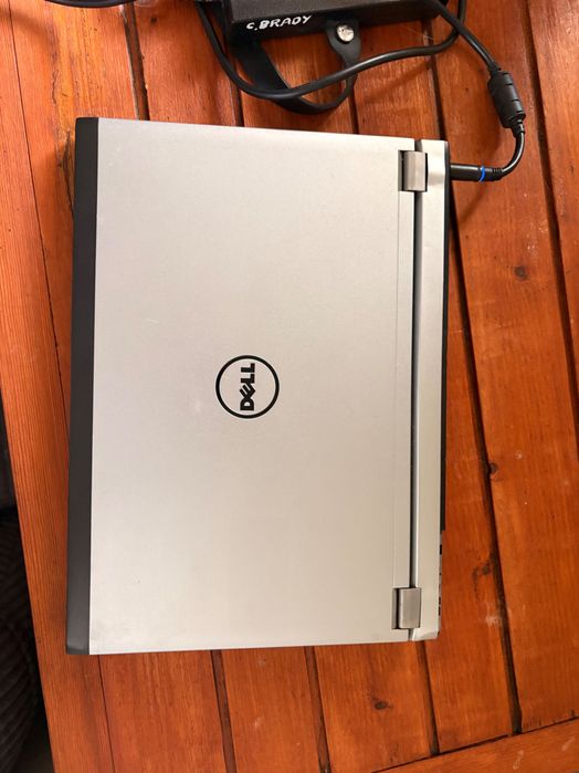 Dell Latitude 3330