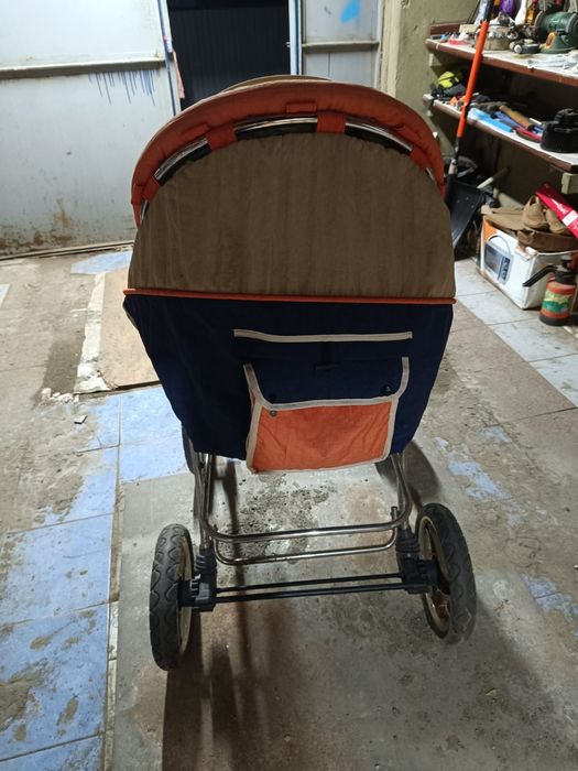 Детская коляска (металлическая)