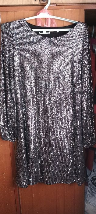 Продам платья!!!