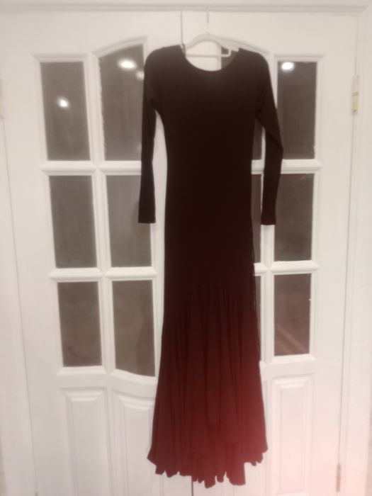 Продам новые платья