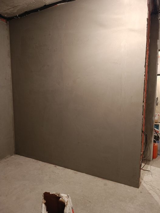 Штукатурка стен под маяк ручная