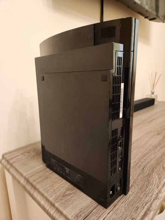 Pentru piese - PlayStation 3 CECHG04 fara Bluray Drive