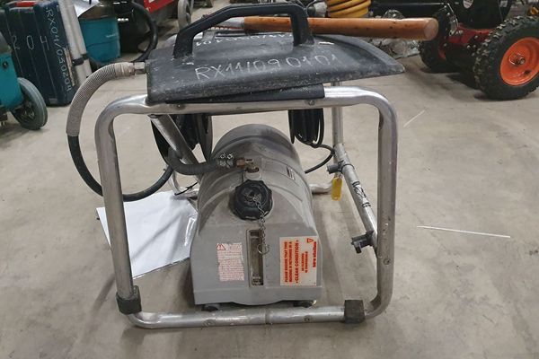 Машина за сваляне на тапети под НАЕМ от Рентекс