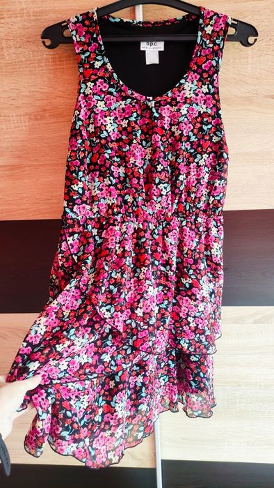 Красива флорална рокличка