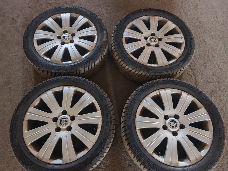 Jante R17 Skoda Octavia 5x112 cu anvelope 205 50 17 de iarna DOT 2025