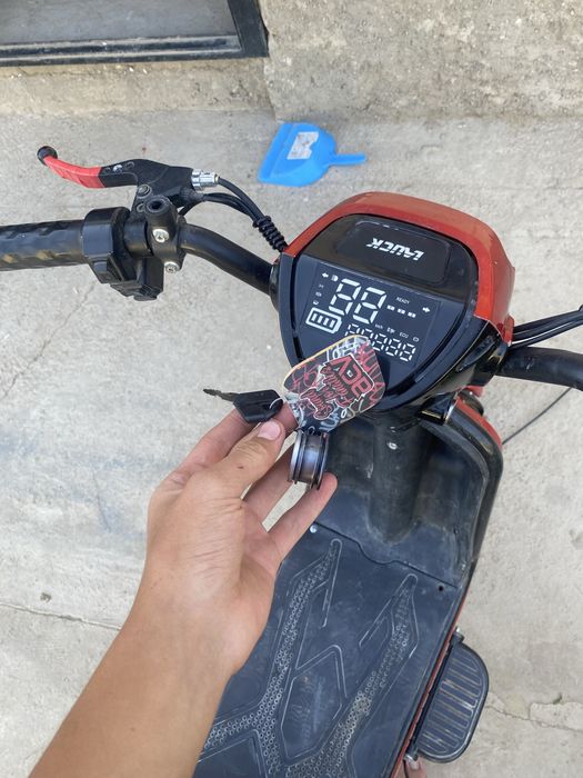 Электроскутер JORGATAI m3 pro