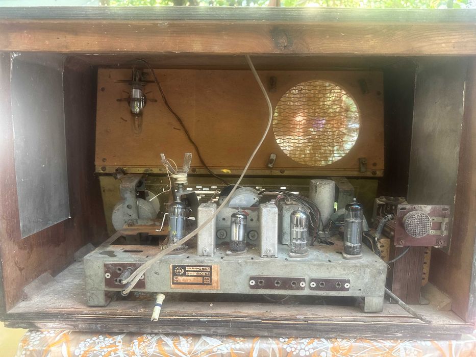 Ретро лампово радио Орфей