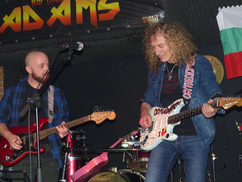 Уроци …Китара …Барабани Heavy Metal Rock