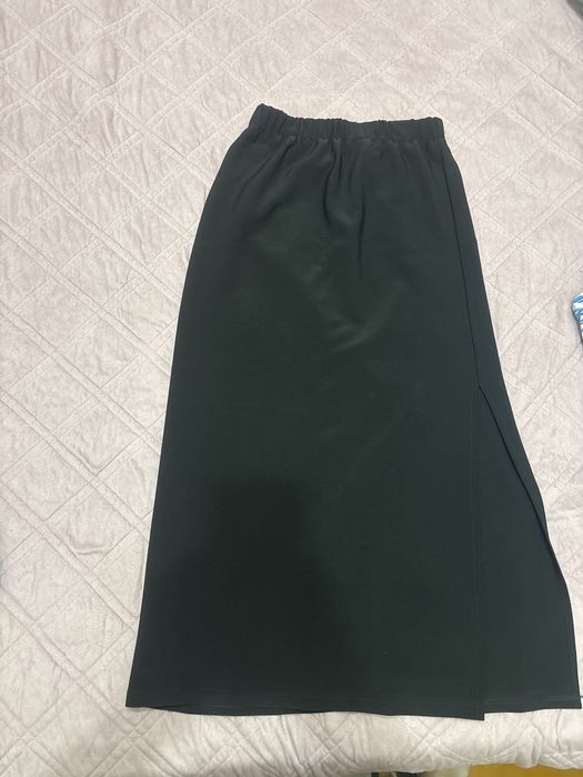 Продаю юбку с разрезом