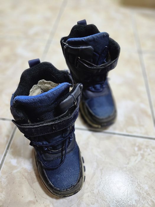 Отдам зимние ботинки