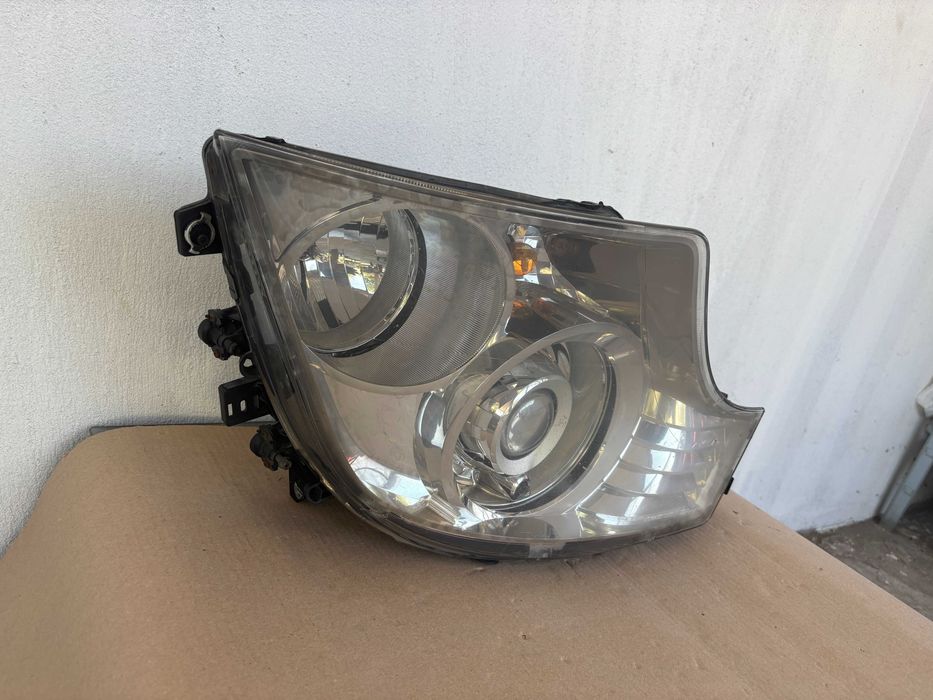 Far dreapta bixenon complet Mercedes Actros MP4 dupa 2011 A9608200739