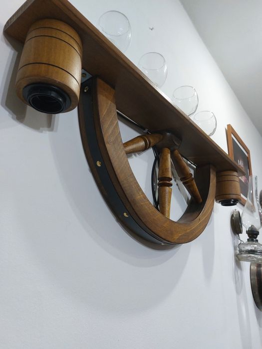 Aplica de perete rustica cu suport pentru pahare