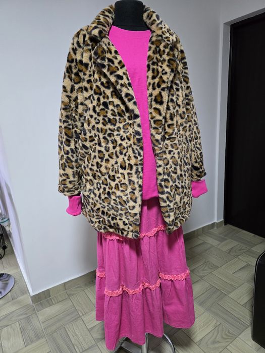 Hanorac fucsia, model din bumbac premium