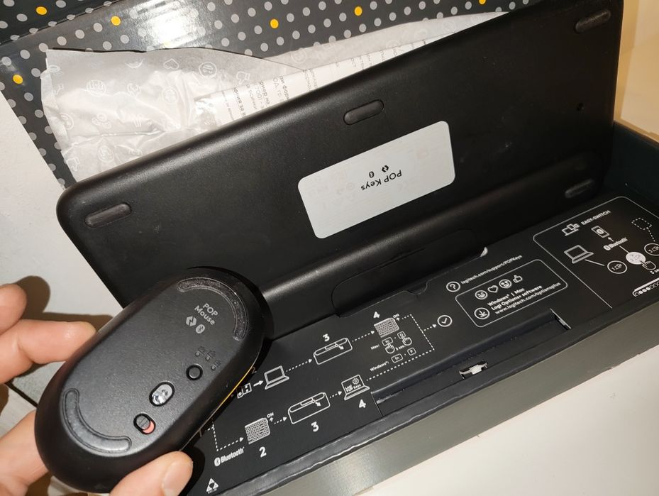 Logitech pop icon мишка и клавиатура