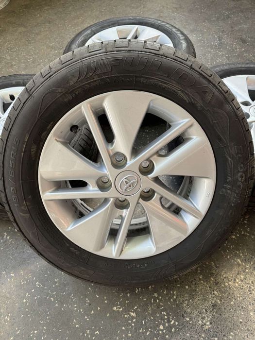 Алуминиеви джанти за Тойота/Toyota Auris 2015г.