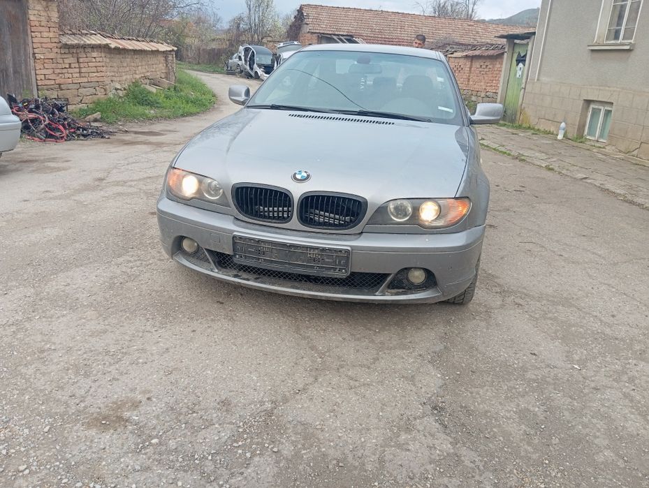 Продавам Е46 купе 320cd 150 фейслифт На части