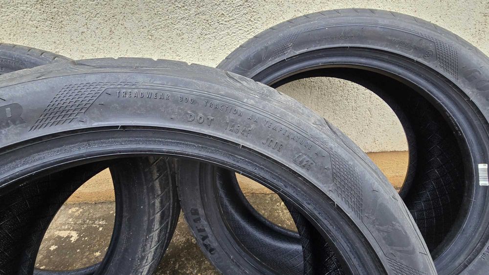 Anvelope de vara Goodyear Eagle F1 (225/45 R18) - Noi