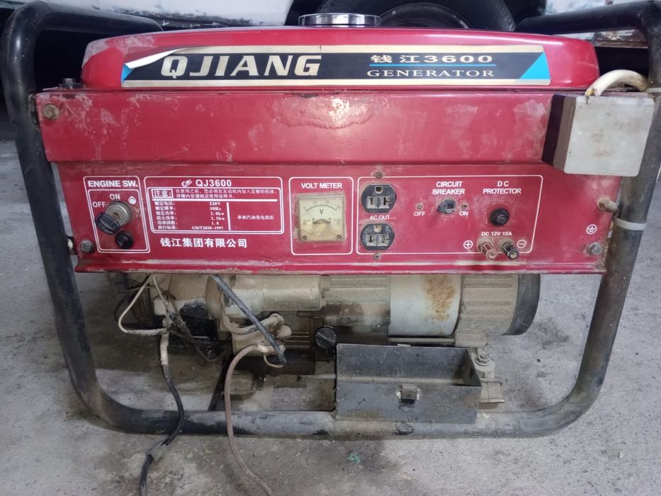 Бензиновый генератор QJIANG QJ3600 2.5 кВт