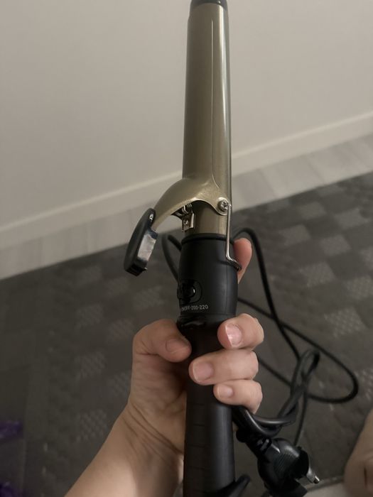 Продам плойку и расческу выпрямитель