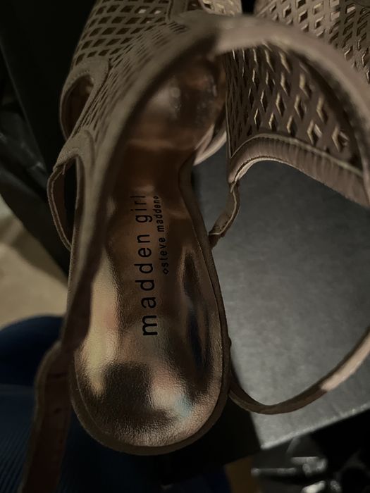 Летни сандали