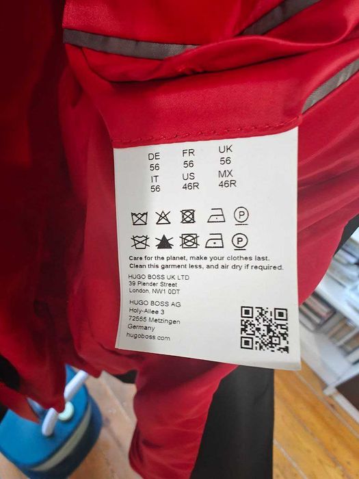 Продаю новый мужской костюм Hugo, размер 56