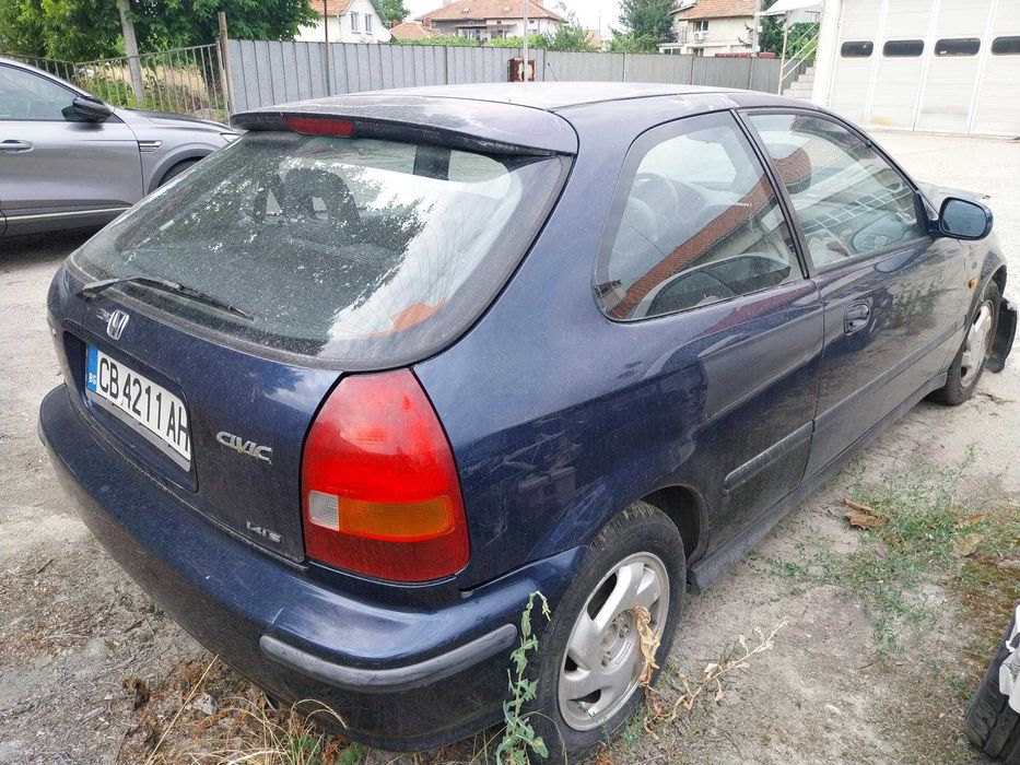Honda Civic 1,4 бензин модел 98г.