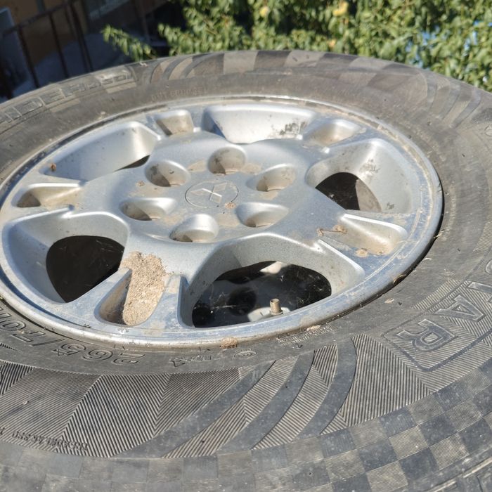 Продам колеса с дисками