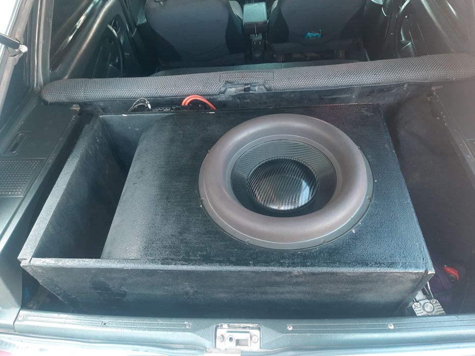 На продаже мошный саб