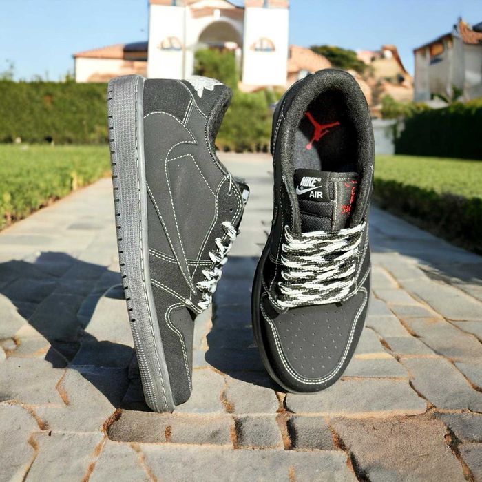 Adidasi Jordan x Travis Scott Low OG "Black Phantom"