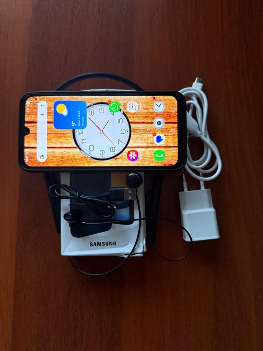 Самсунг А 25/ 256 кб