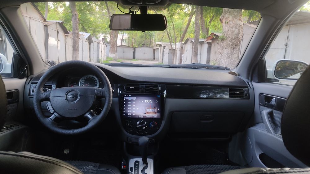 Srochno lasetti sotiladi karobka avtomat