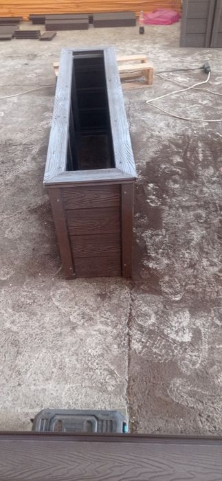 Dekorativ gul tuvaklar va yolanma svarshik xizmati