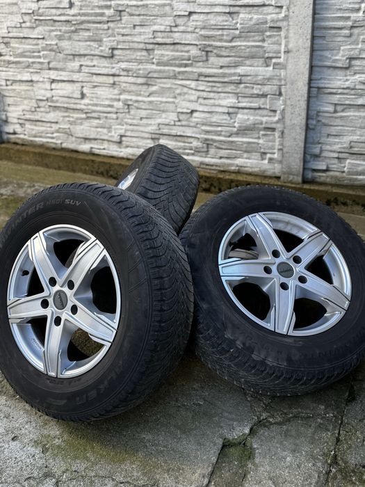 Jante 5x130 R17 cu cauciucuri de iarnă (Rexton)