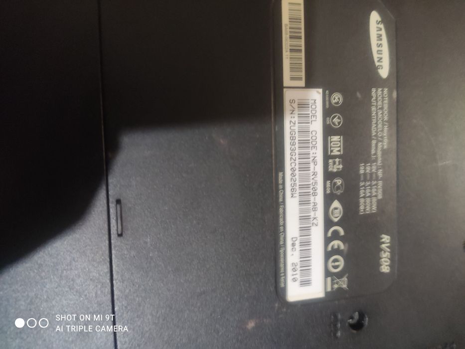 Продам ноутбук samsung