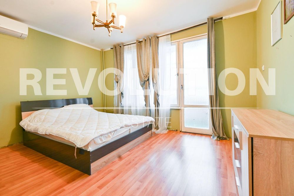 Двустаен апартамент в ж.к. Сухата река