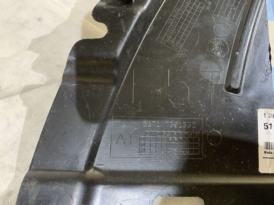 Inchidere bara fata dreapta, Mini Cooper F56, F57, 2014, 2015, 2016, 2017, 2018, 2019, 2020, 2021, 2022, cod origine OE 51717391332.