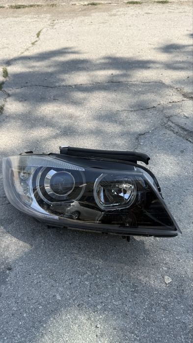 Фарове за е90 БМВ