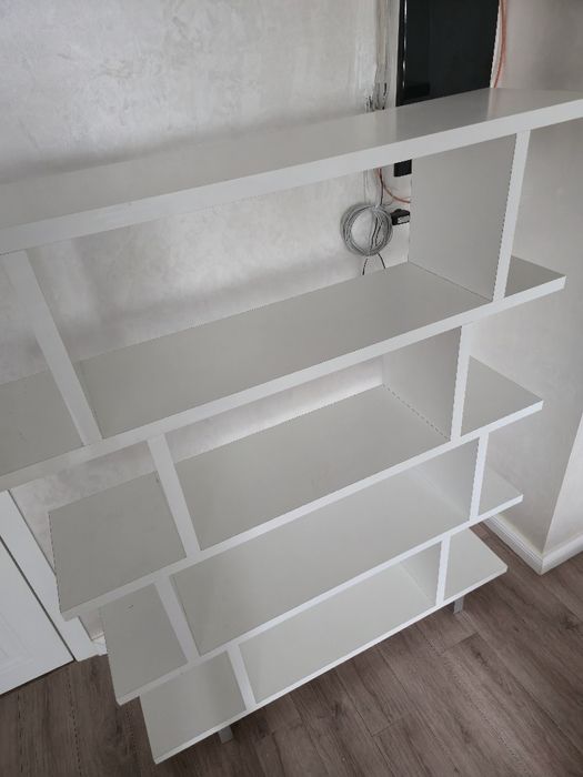 Продам полку для вещей