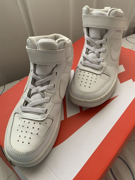 Маратонки Nike 31